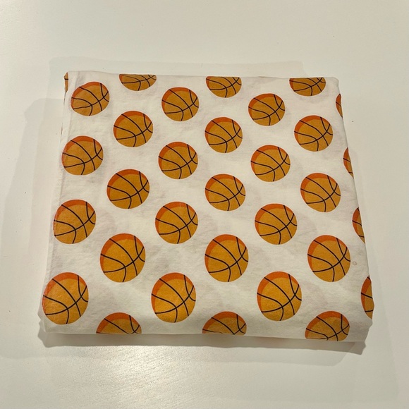 Crate&Barrel Other - Crate & Barrel Kids Basketball Twin Flat Sheet